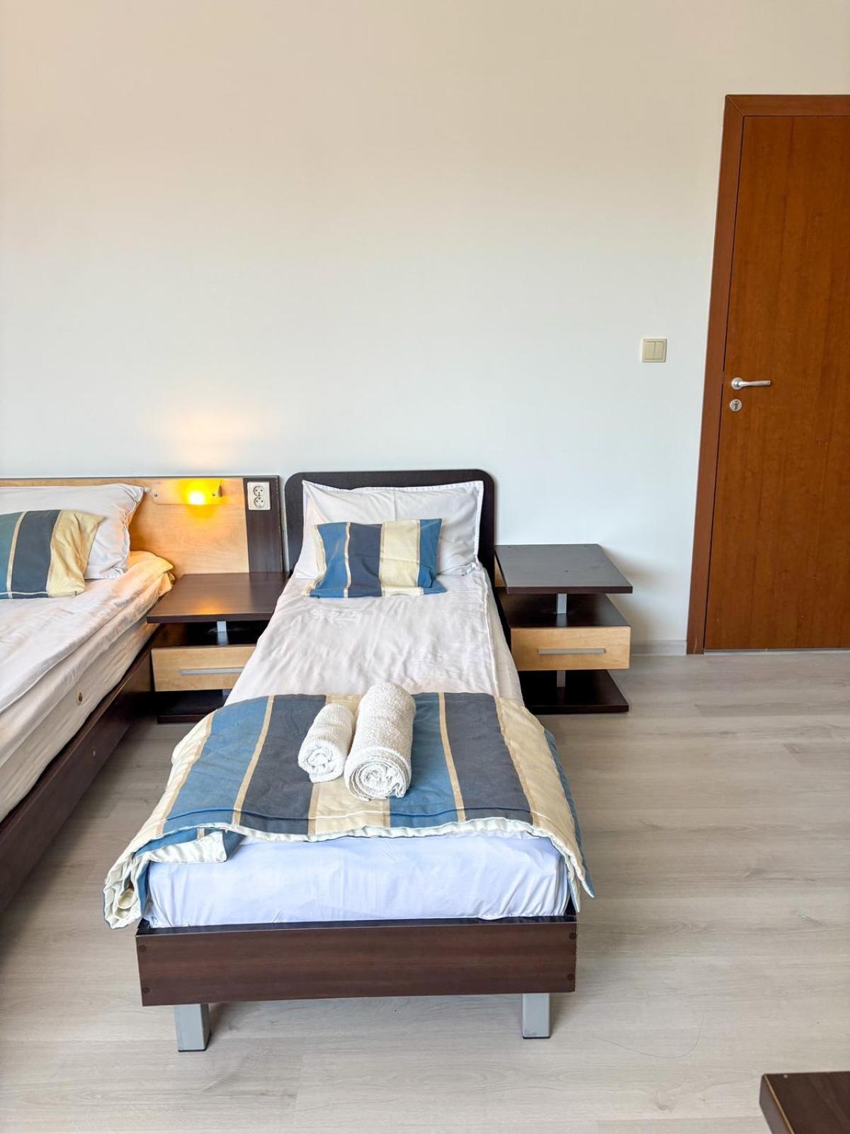 Marianas Guesthouse 오브조르 외부 사진