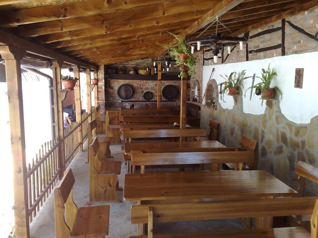 Marianas Guesthouse 오브조르 객실 사진